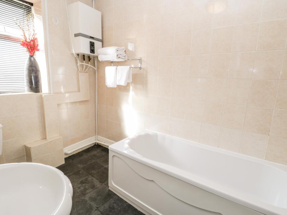 Mowbray 7 Lägenhet Bridlington Exteriör bild